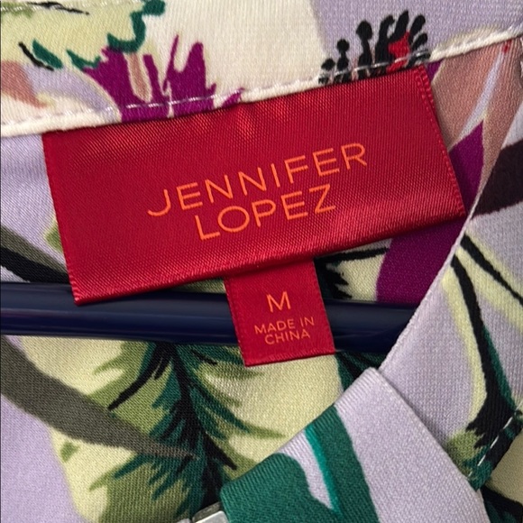 EUC Women’s Jennifer Lopez Floral Sleeveless Blouse - Picture 2 of 5